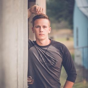 Meet your Posher, Dillon